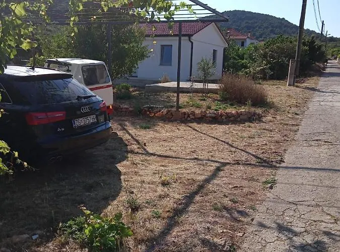 House Relic Veli Iž